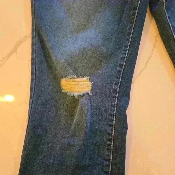 Levi Womens Slim Fit Stretch Overalls Medium Blue Wash Size 13 - Picture 4 of 12